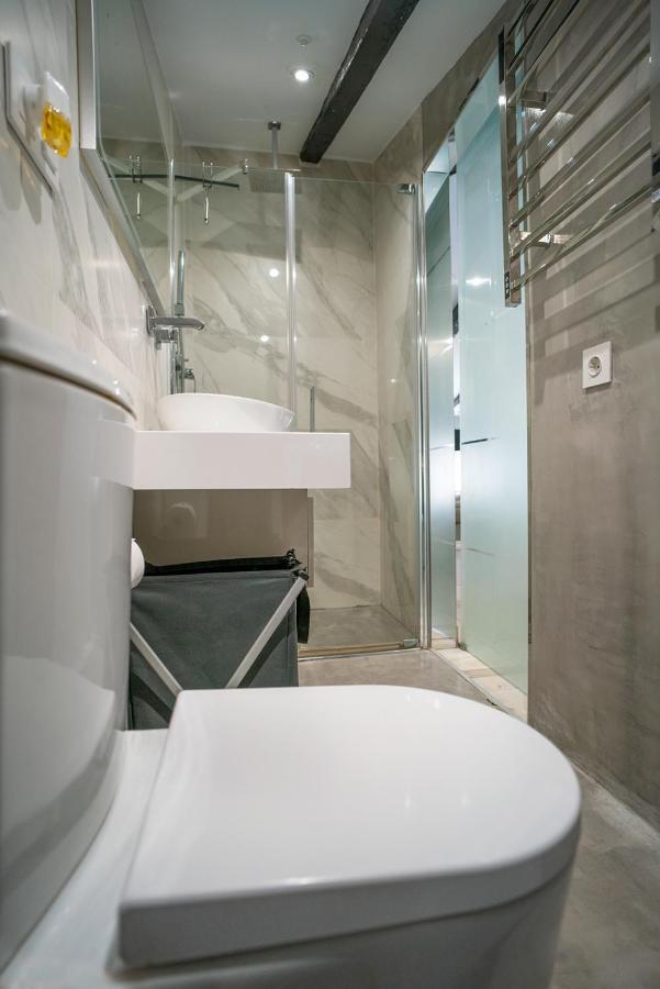 Atico Con Terraza Y Jacuzzi En El Centro Apartment Valencia Room photo