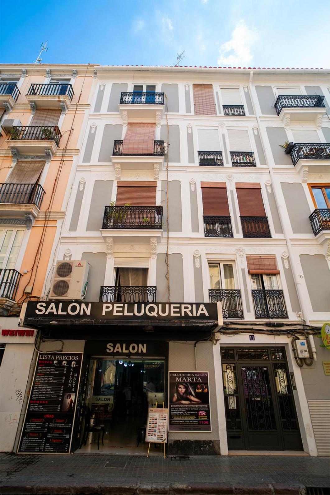 Atico Con Terraza Y Jacuzzi En El Centro Apartment Valencia Room photo